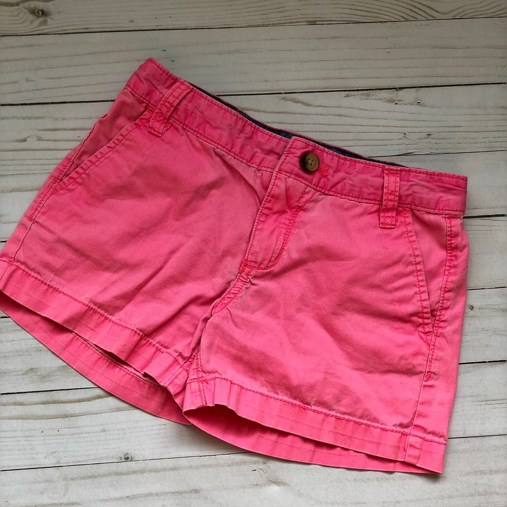 Bubble gum old navy cotton shorts. Girls size 8.
